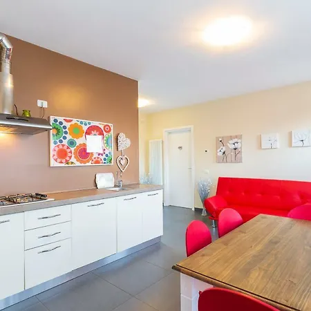 Apartament Lakeview Escape | Bright With Garden *