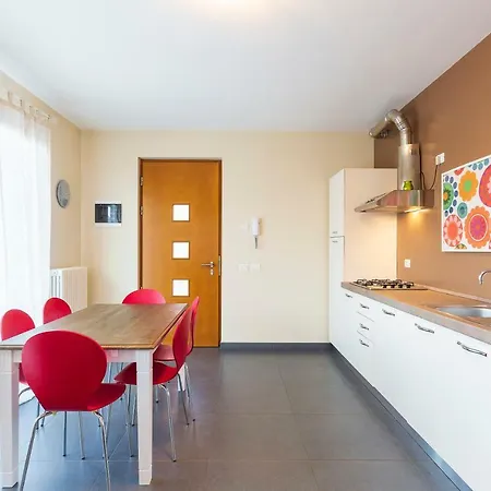 Apartament Lakeview Escape | Bright With Garden