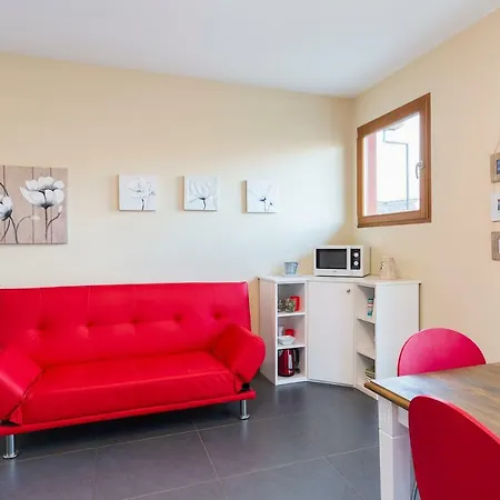 Lakeview Escape | Bright With Garden Apartament Baveno